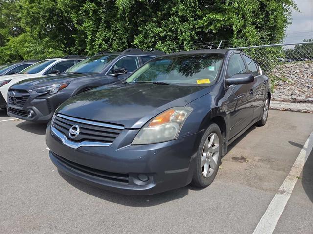 used 2009 Nissan Altima car, priced at $6,750