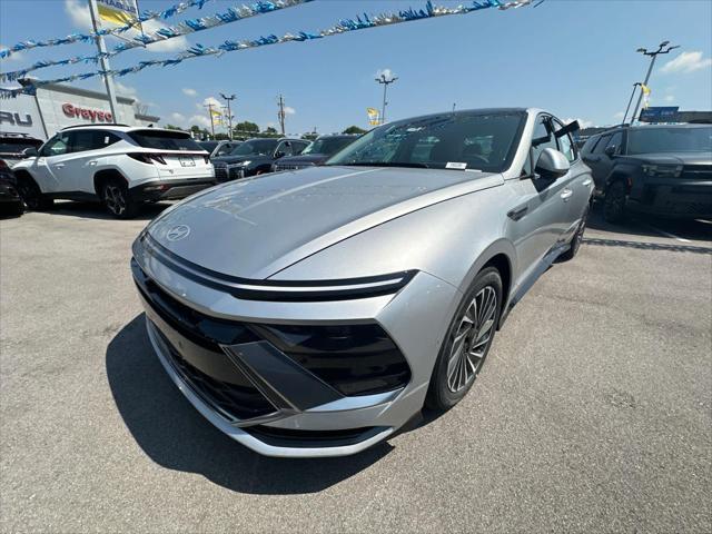 new 2024 Hyundai Sonata Hybrid car, priced at $37,877