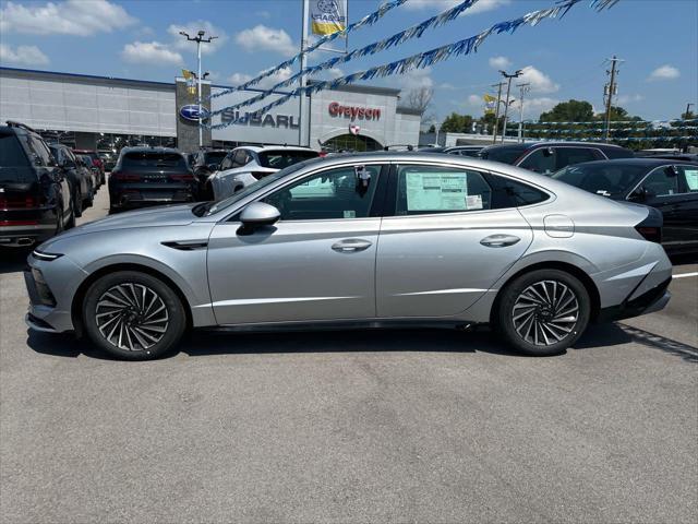 new 2024 Hyundai Sonata Hybrid car, priced at $37,877