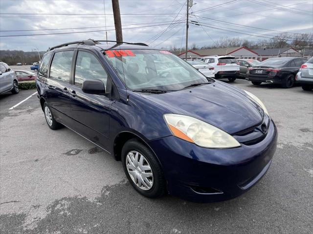 used 2006 Toyota Sienna car, priced at $3,108