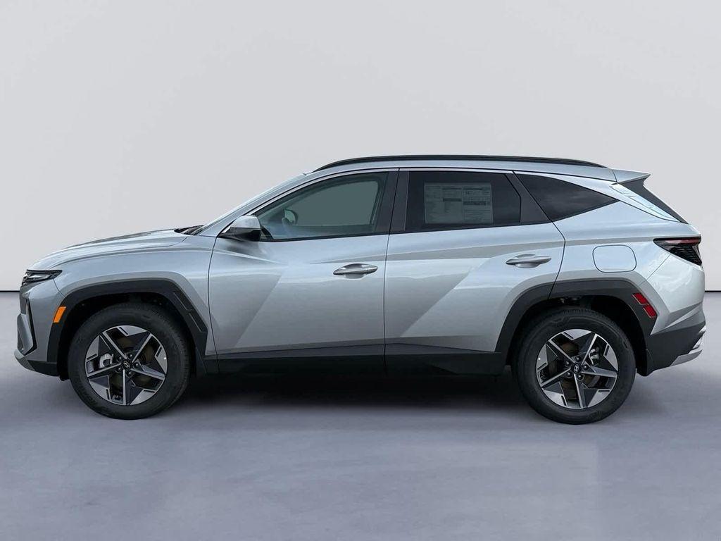new 2025 Hyundai TUCSON Hybrid car, priced at $36,955