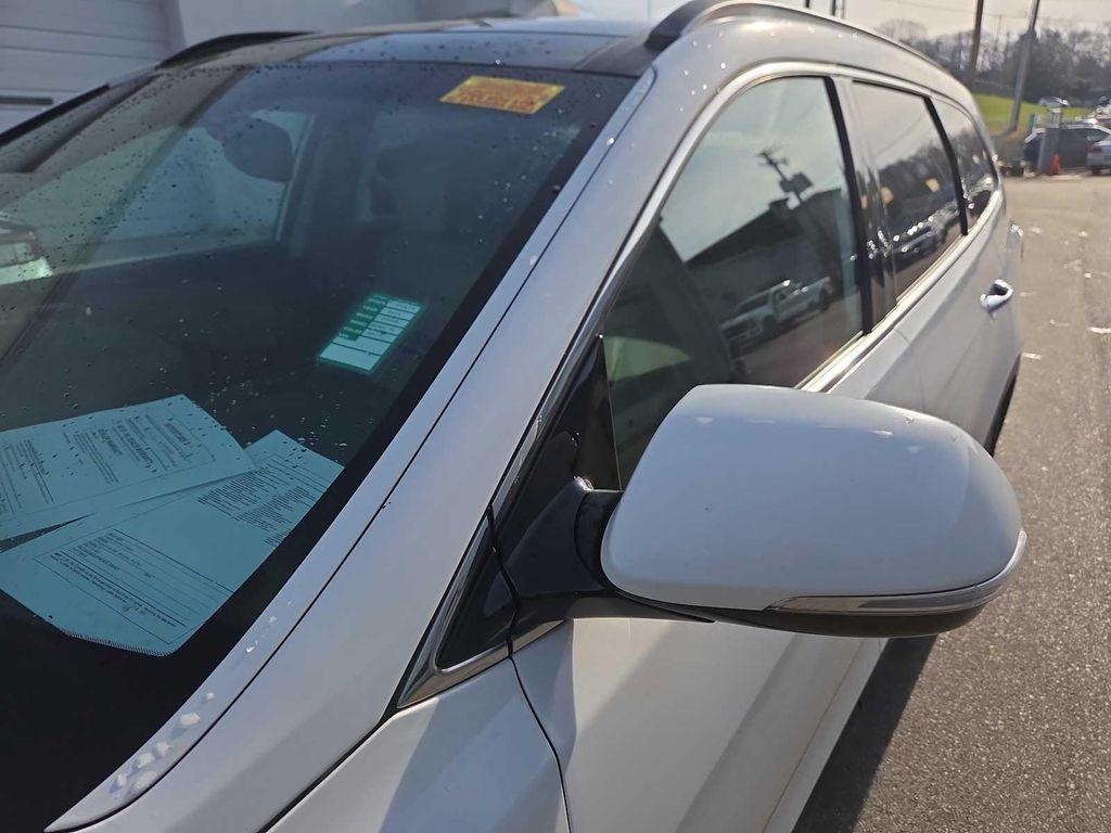 used 2014 Hyundai Santa Fe car, priced at $3,300