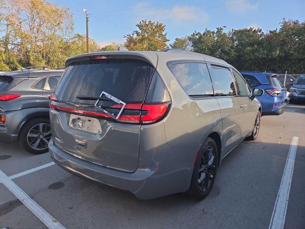 used 2021 Chrysler Pacifica car, priced at $22,988