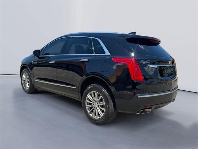 used 2017 Cadillac XT5 car, priced at $19,999