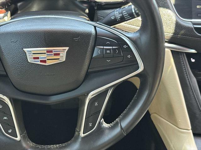 used 2017 Cadillac XT5 car, priced at $19,999