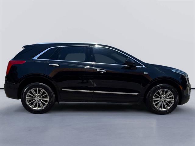 used 2017 Cadillac XT5 car, priced at $19,999