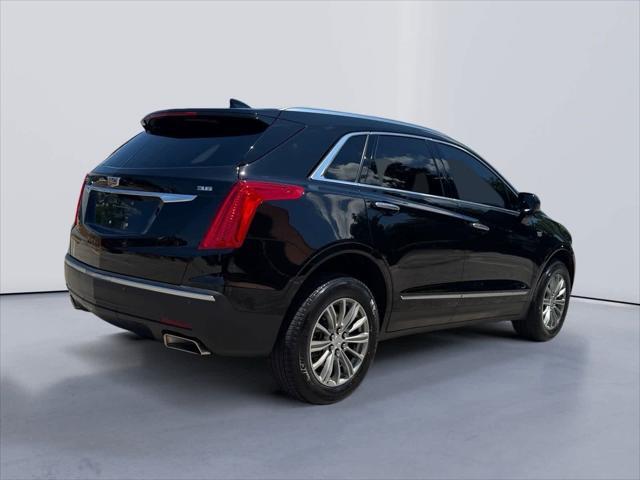 used 2017 Cadillac XT5 car, priced at $19,999