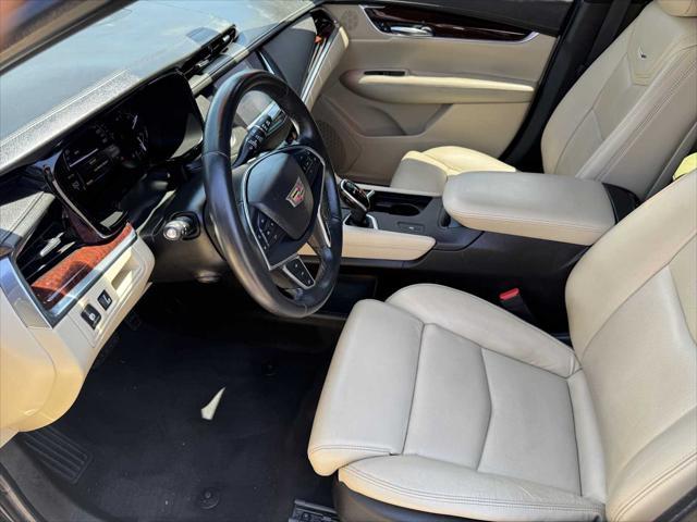 used 2017 Cadillac XT5 car, priced at $19,999