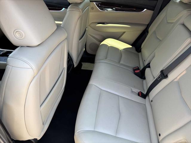 used 2017 Cadillac XT5 car, priced at $19,999