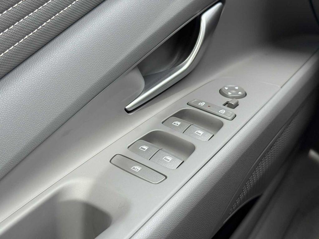 new 2025 Hyundai ELANTRA HEV car, priced at $28,358