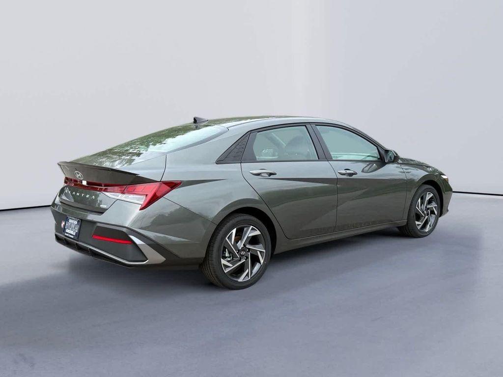 new 2025 Hyundai ELANTRA HEV car, priced at $28,358