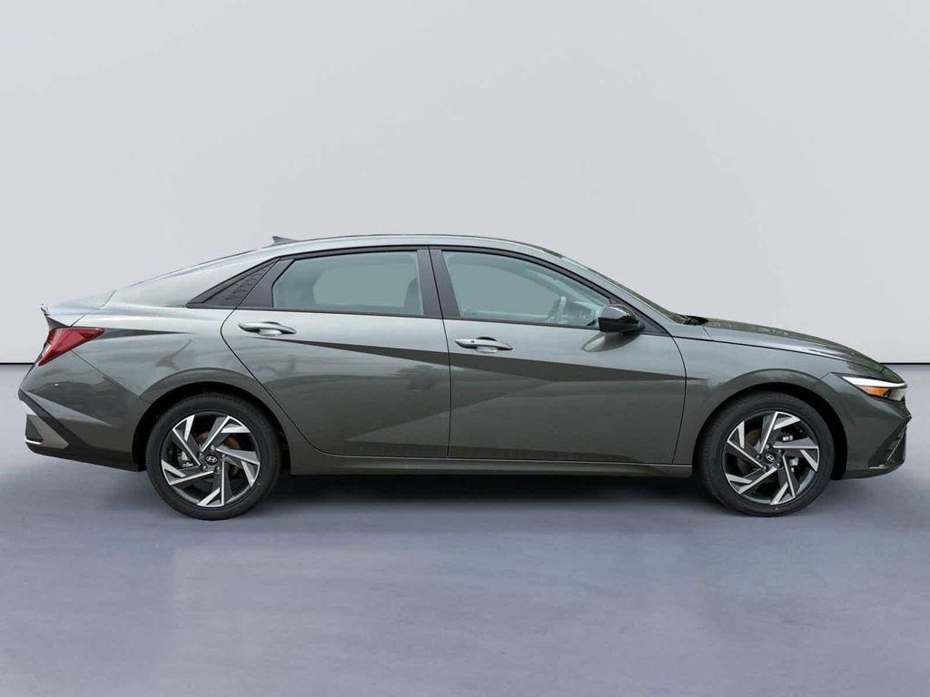 new 2025 Hyundai ELANTRA HEV car, priced at $28,358