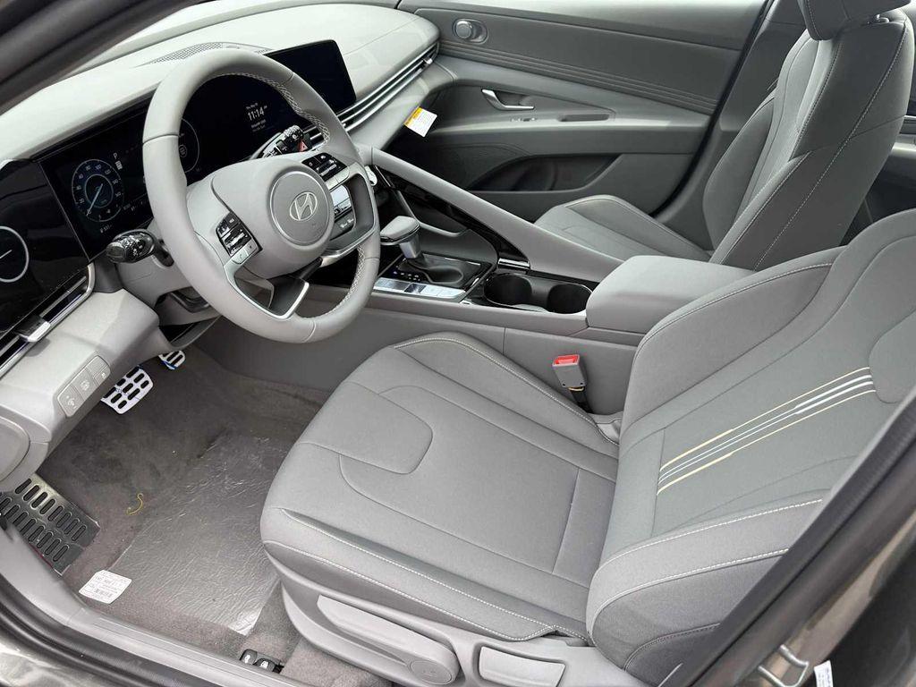 new 2025 Hyundai ELANTRA HEV car, priced at $28,358