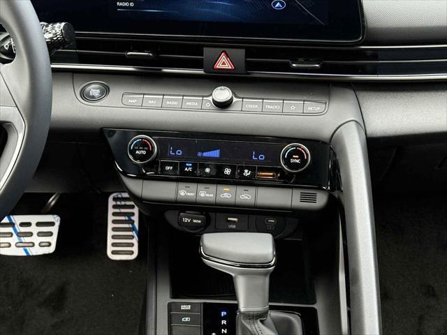 new 2025 Hyundai Elantra car, priced at $28,358