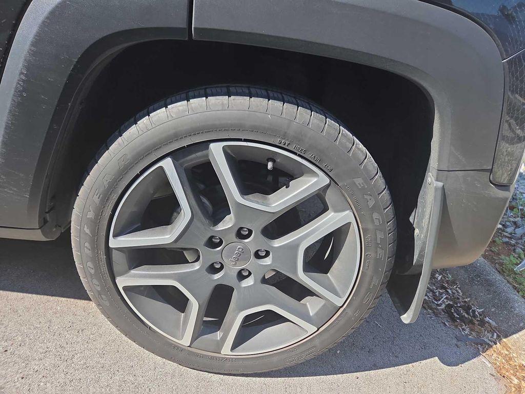 used 2021 Jeep Renegade car, priced at $20,988