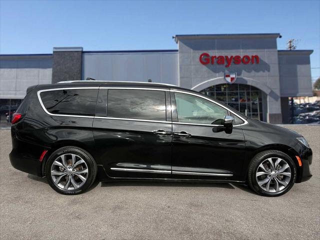 used 2019 Chrysler Pacifica car, priced at $20,769