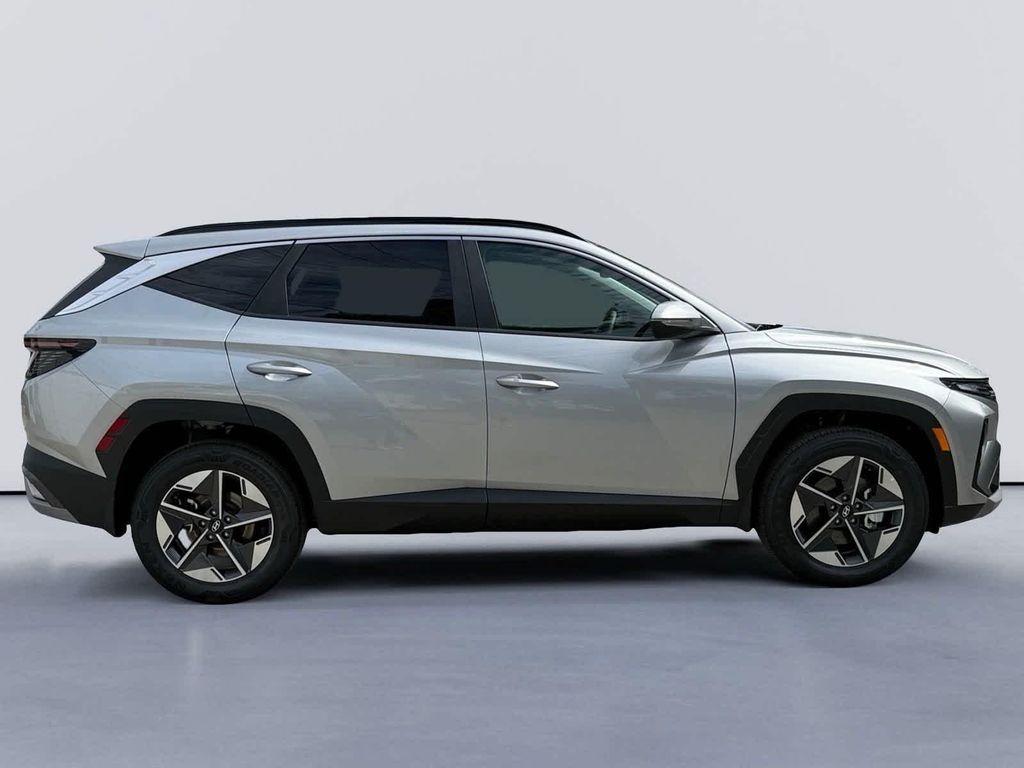 new 2025 Hyundai TUCSON Hybrid car, priced at $36,271