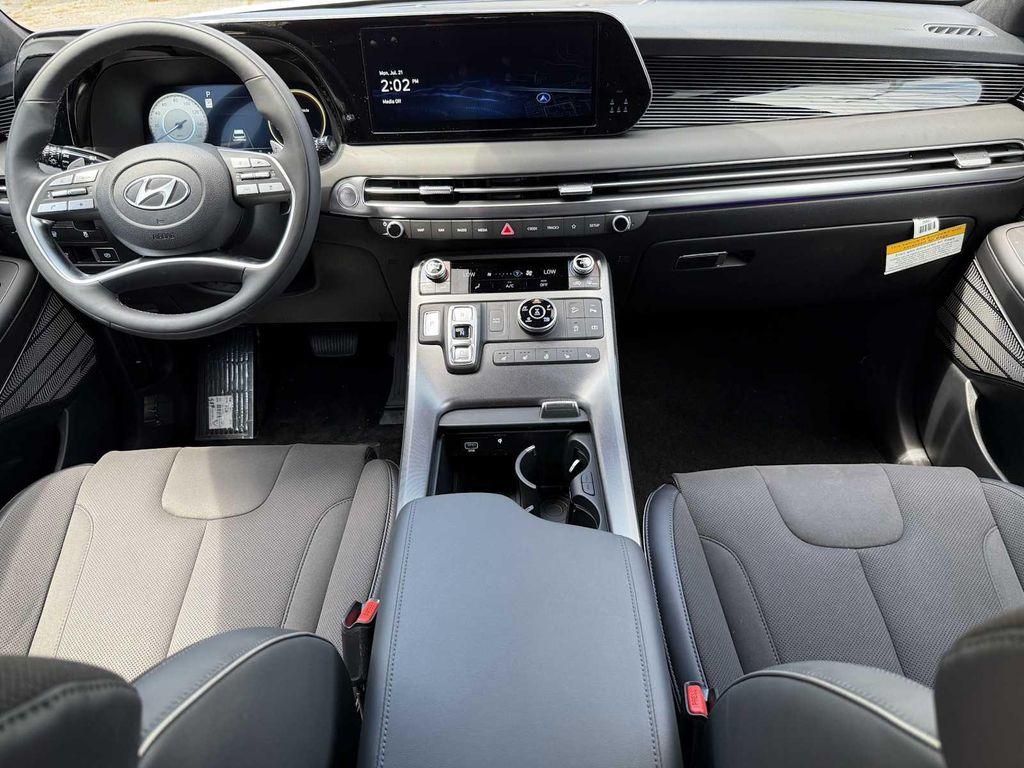 new 2025 Hyundai Palisade car, priced at $52,554