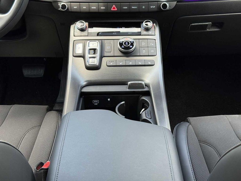 new 2025 Hyundai Palisade car, priced at $52,554