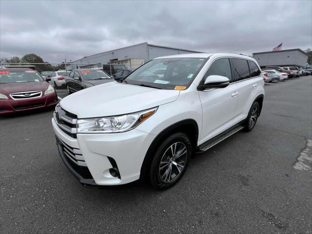 used 2019 Toyota Highlander car, priced at $25,988