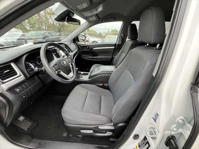 used 2019 Toyota Highlander car, priced at $25,988