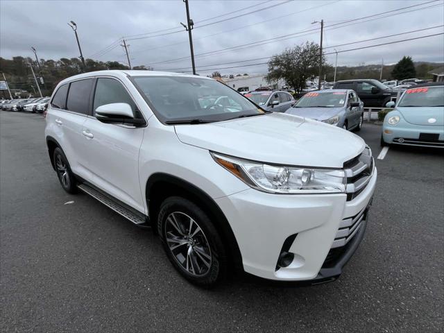 used 2019 Toyota Highlander car, priced at $25,988