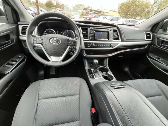 used 2019 Toyota Highlander car, priced at $25,988