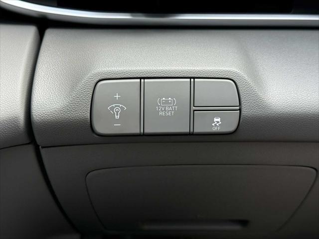new 2025 Hyundai ELANTRA HEV car, priced at $26,449
