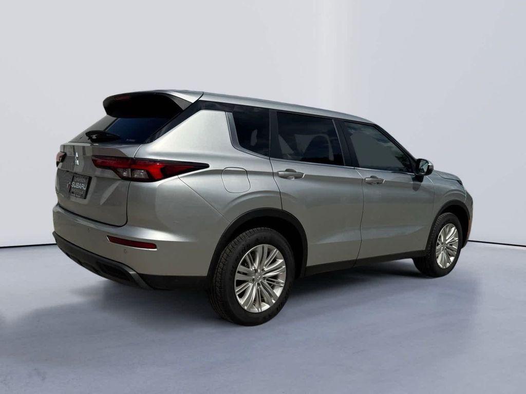used 2024 Mitsubishi Outlander car, priced at $23,990