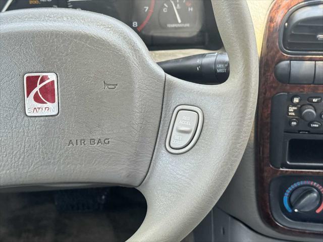 used 2000 Saturn LS car, priced at $3,999