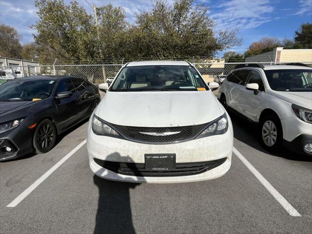 used 2017 Chrysler Pacifica car, priced at $9,999