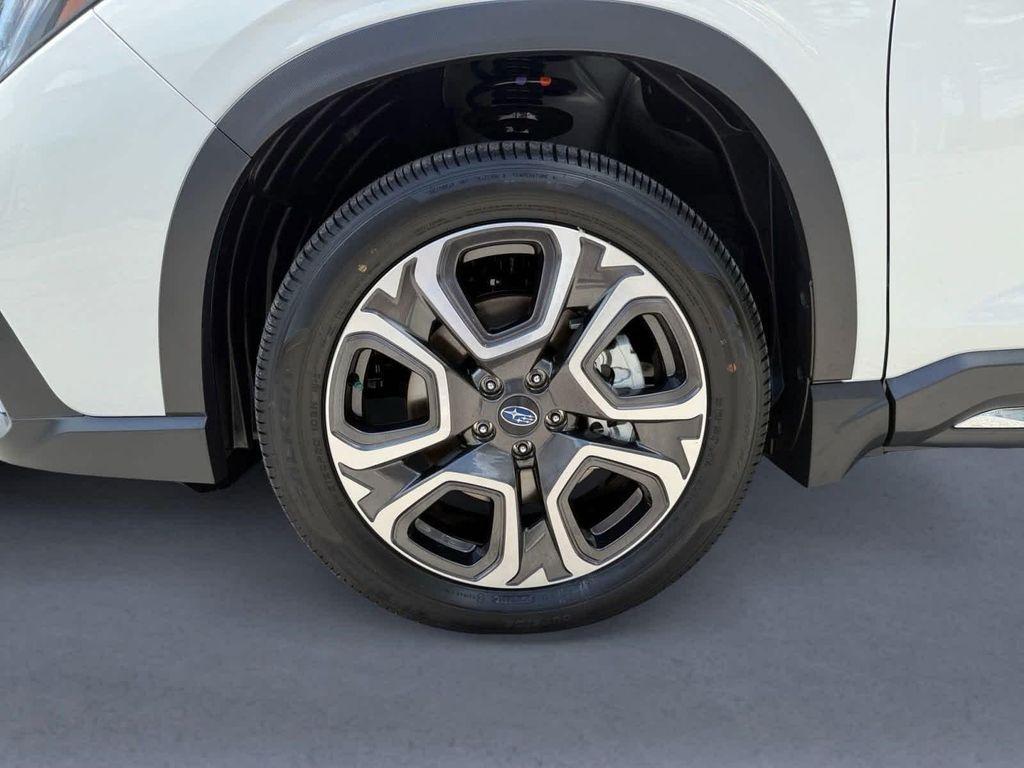 new 2025 Subaru Ascent car, priced at $50,589