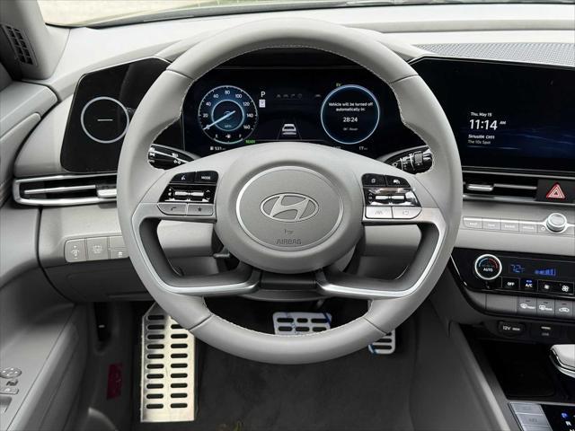 new 2025 Hyundai Elantra car, priced at $28,838
