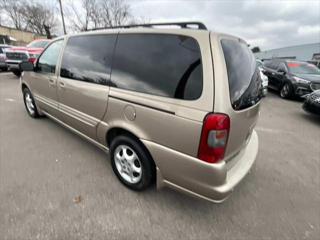 used 2001 Oldsmobile Silhouette car, priced at $2,900