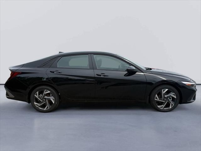 new 2025 Hyundai Elantra car, priced at $24,161