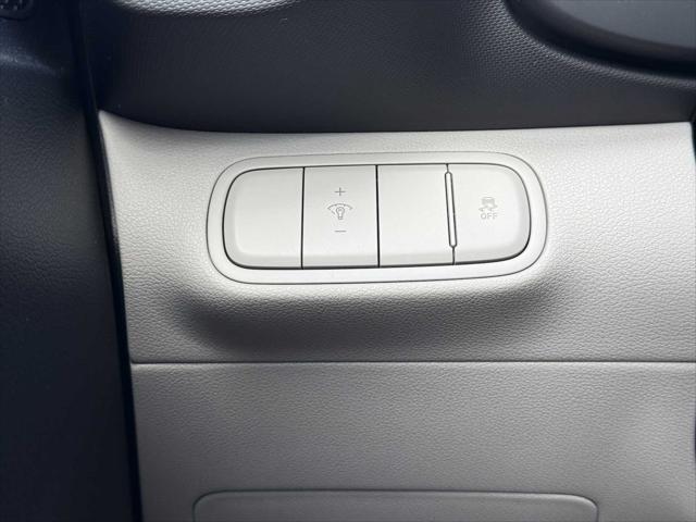 new 2025 Hyundai Venue car, priced at $23,716