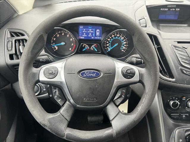 used 2013 Ford Escape car, priced at $5,625