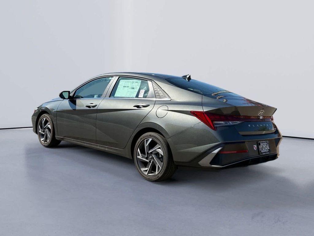 new 2025 Hyundai Elantra car, priced at $27,564