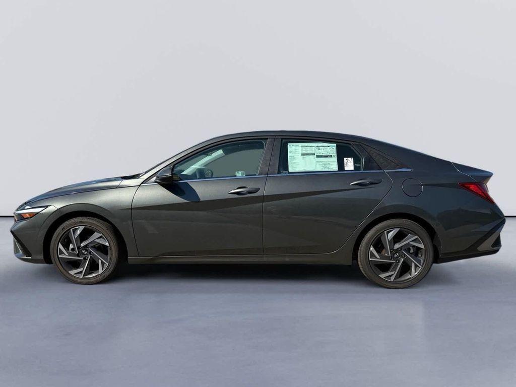 new 2025 Hyundai Elantra car, priced at $27,564