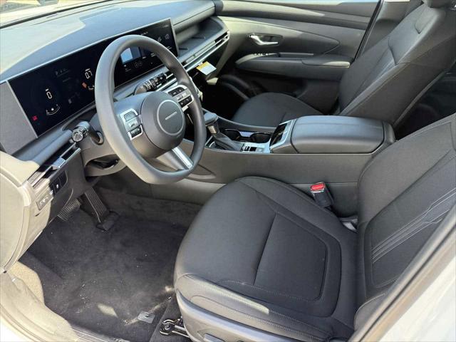 new 2025 Hyundai Tucson car, priced at $31,980