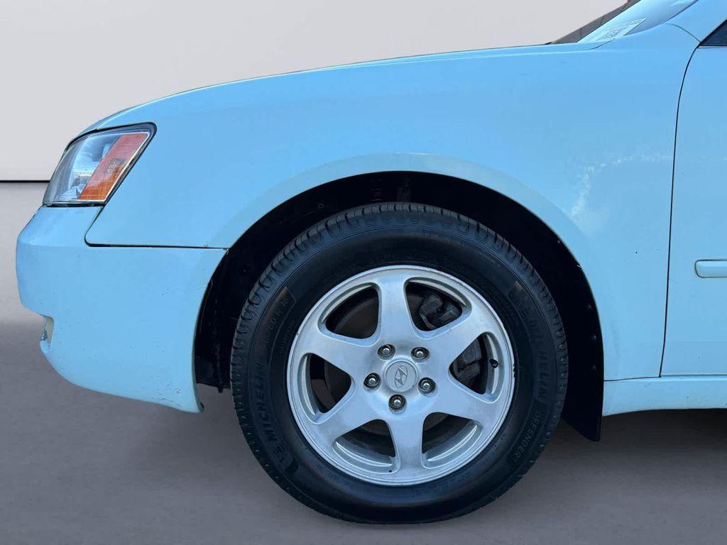 used 2006 Hyundai Sonata car, priced at $3,500
