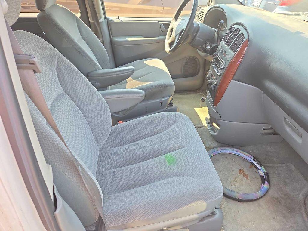 used 2005 Chrysler Town & Country car, priced at $1,500