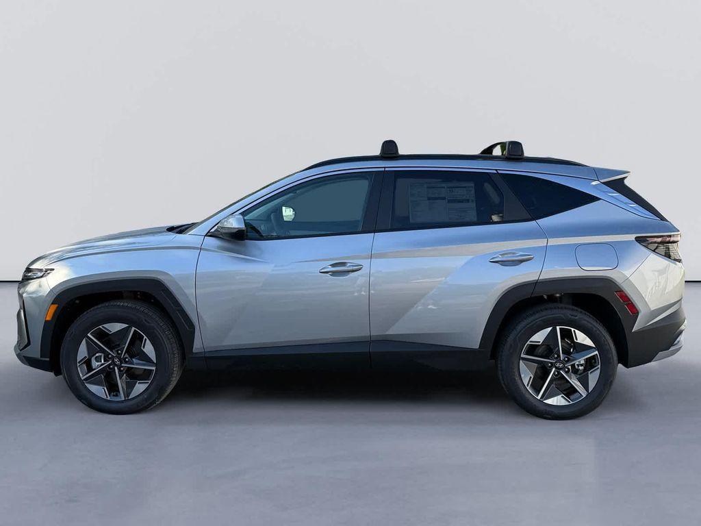 new 2025 Hyundai TUCSON Hybrid car, priced at $37,948