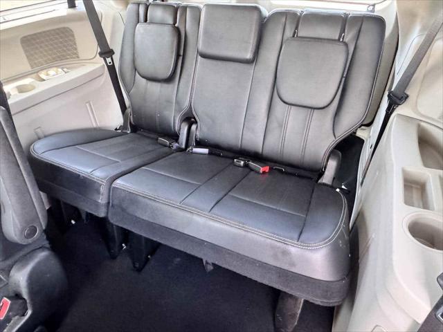 used 2015 Chrysler Town & Country car, priced at $6,587