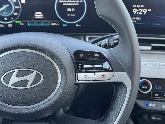 new 2025 Hyundai Elantra car, priced at $30,558