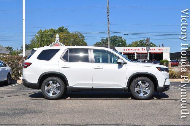 new 2025 Honda Pilot car, priced at $48,235
