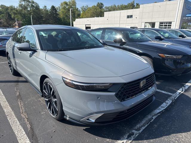 new 2025 Honda Accord Hybrid car, priced at $40,950