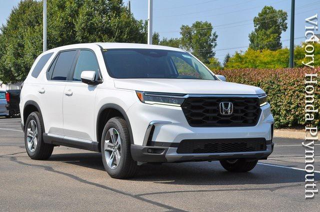 new 2025 Honda Pilot car, priced at $47,880