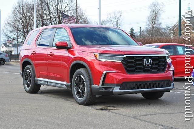 new 2025 Honda Pilot car, priced at $49,650