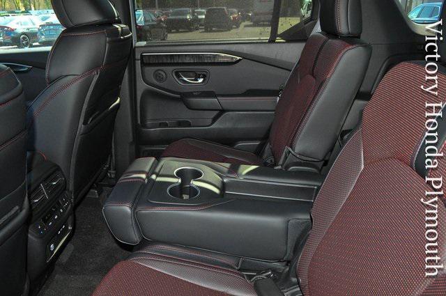 new 2025 Honda Pilot car, priced at $56,530